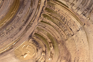 Golden Echoes (2025) Acrylic painting by Edelgard Schroer